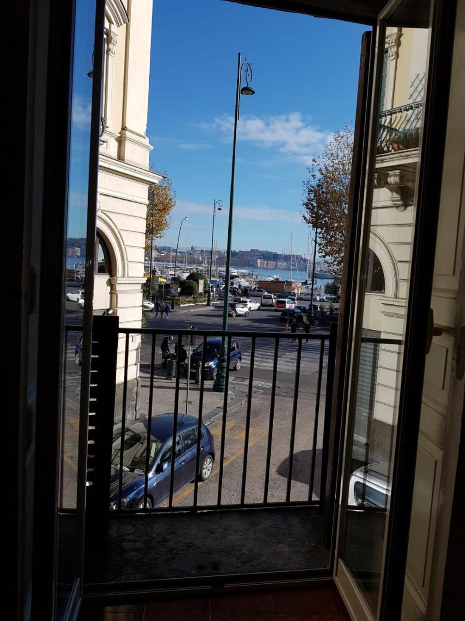 Napoli Lungomare Caracciolo Mon Amour Buitenkant foto